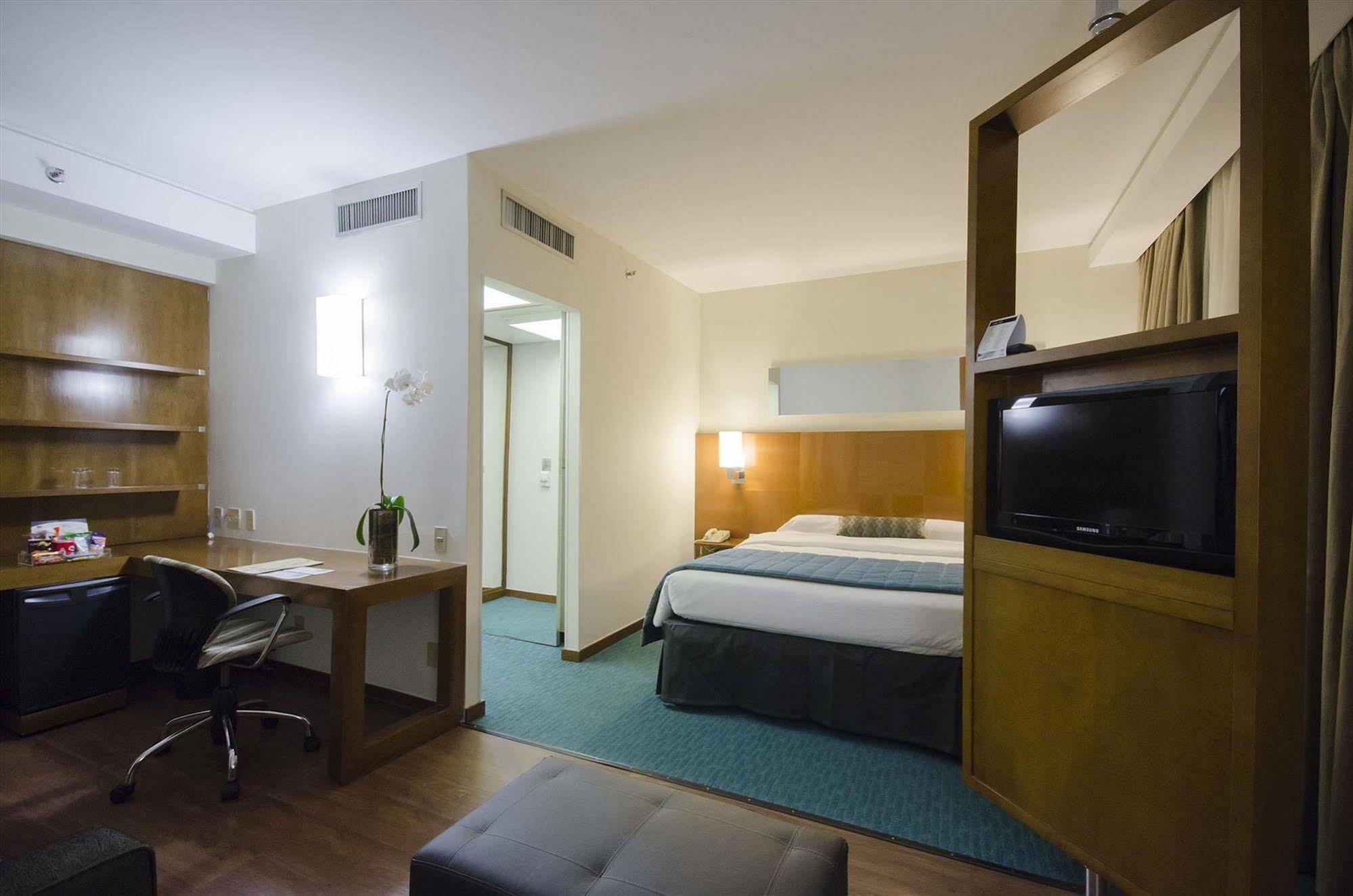 Estanplaza Berrini Hotel São Paulo Luaran gambar